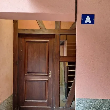 Апартаменты L'appart Avec Terrasse - Centre Historique Барр